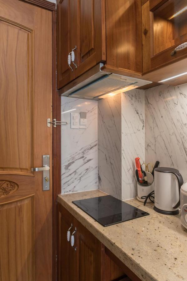 Woody House Boutique Hotel Ho Chi Minh City Bagian luar foto